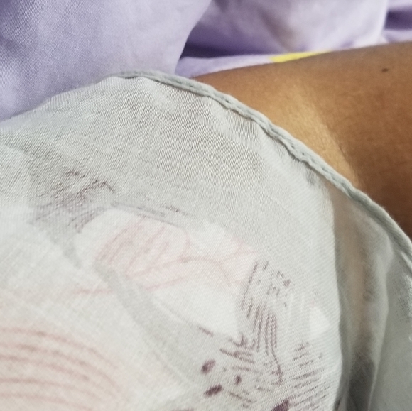 ✨️LAST ONE ✨️FLOATING FLORALS WHITE KIMONO CARDIGAN - Picture 9 of 10